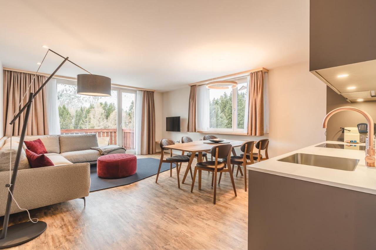 Hotel Alpensonne - Panoramazimmer & Restaurant Ароза Экстерьер фото