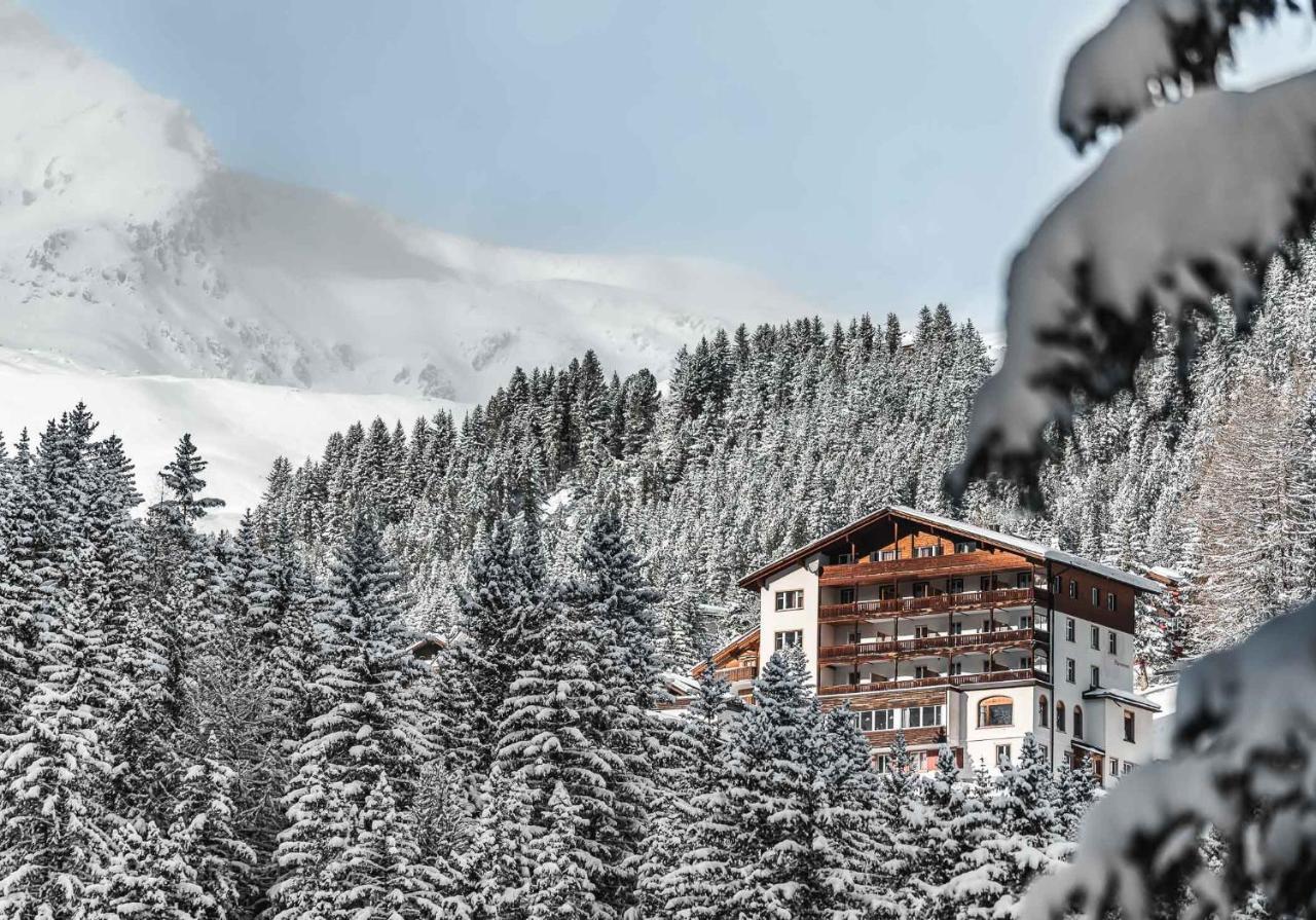 Hotel Alpensonne - Panoramazimmer & Restaurant Ароза Экстерьер фото